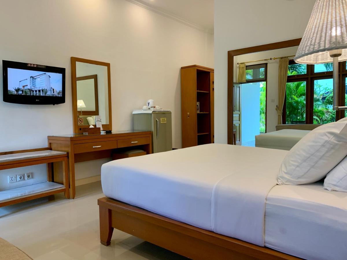 Febri's & 3* Kuta (Bali)